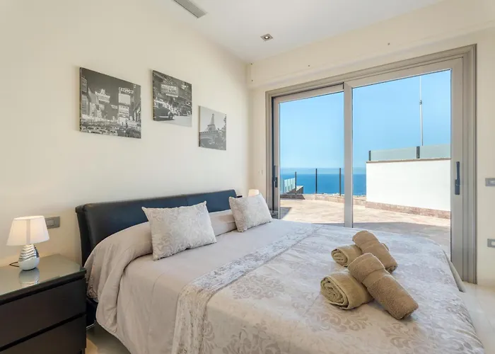 וילה Stunning Casa Bella Vista אדחה